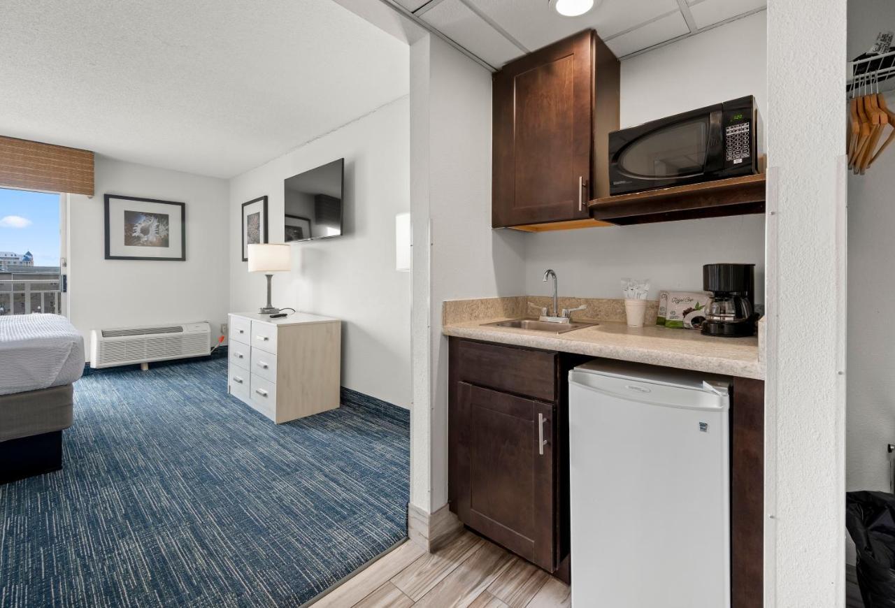 Hotel Monte Carlo Ocean Ocean City